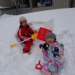 かまくら作りがんばるぞ!